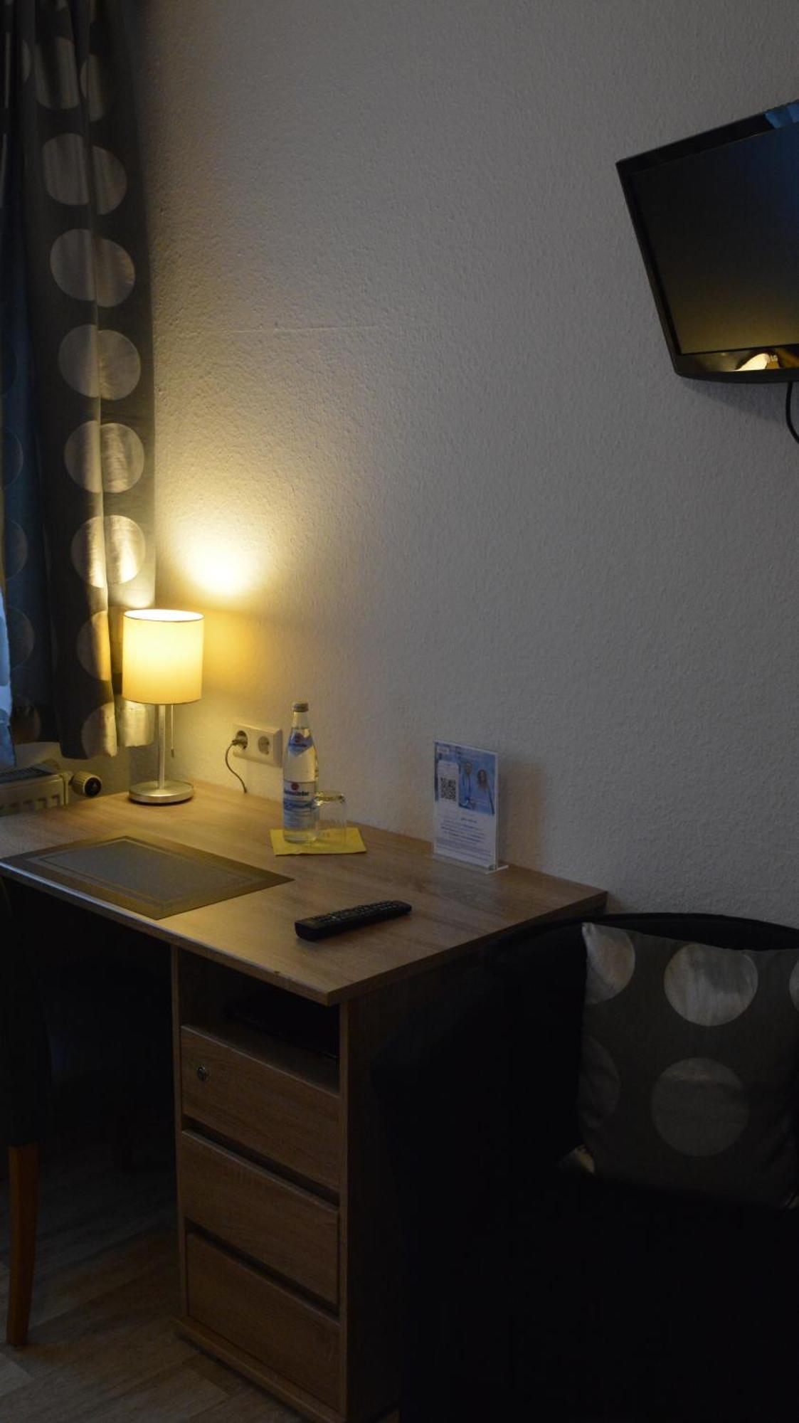 Hotel-Gasthof Zur Rose Weißenhorn Szoba fotó